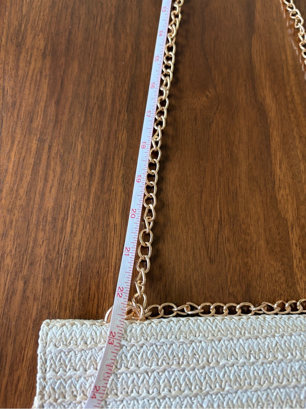 NWOT Woven Straw Clutch Crossbody Bag Adjustable Gold Chain Quiet Luxury Beige - Picture 9 of 11